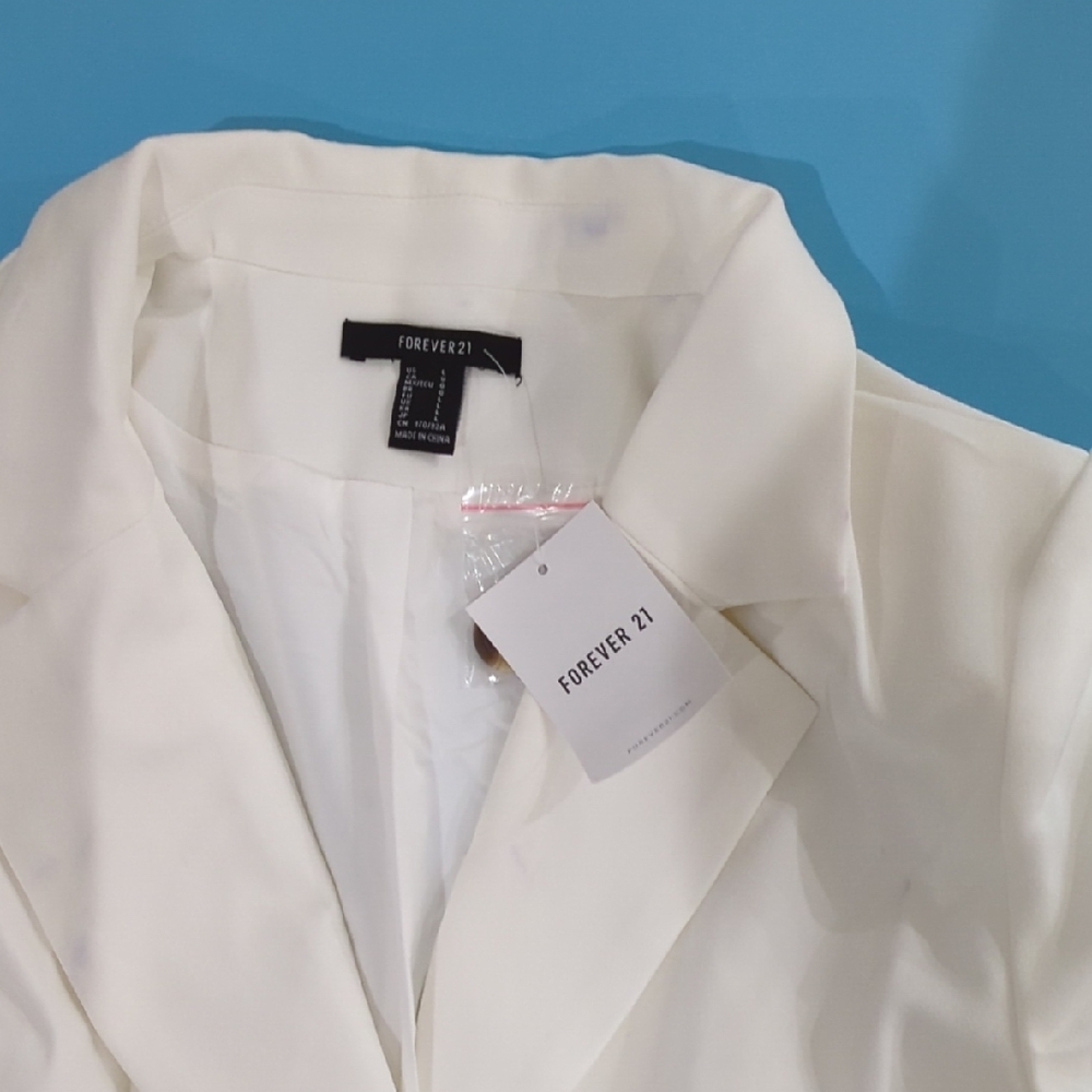 New large womens Forever 21 Cream Trench Coat spring - Picture 2 of 9